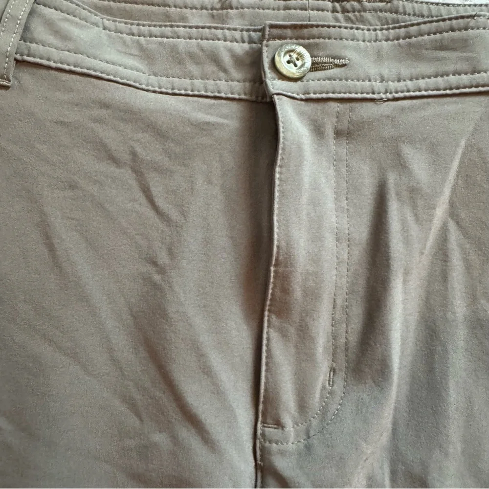 Columbia PFG Men's Fishing Omni Shade Hunter Green Shorts XM1668 Outdoor Size 38